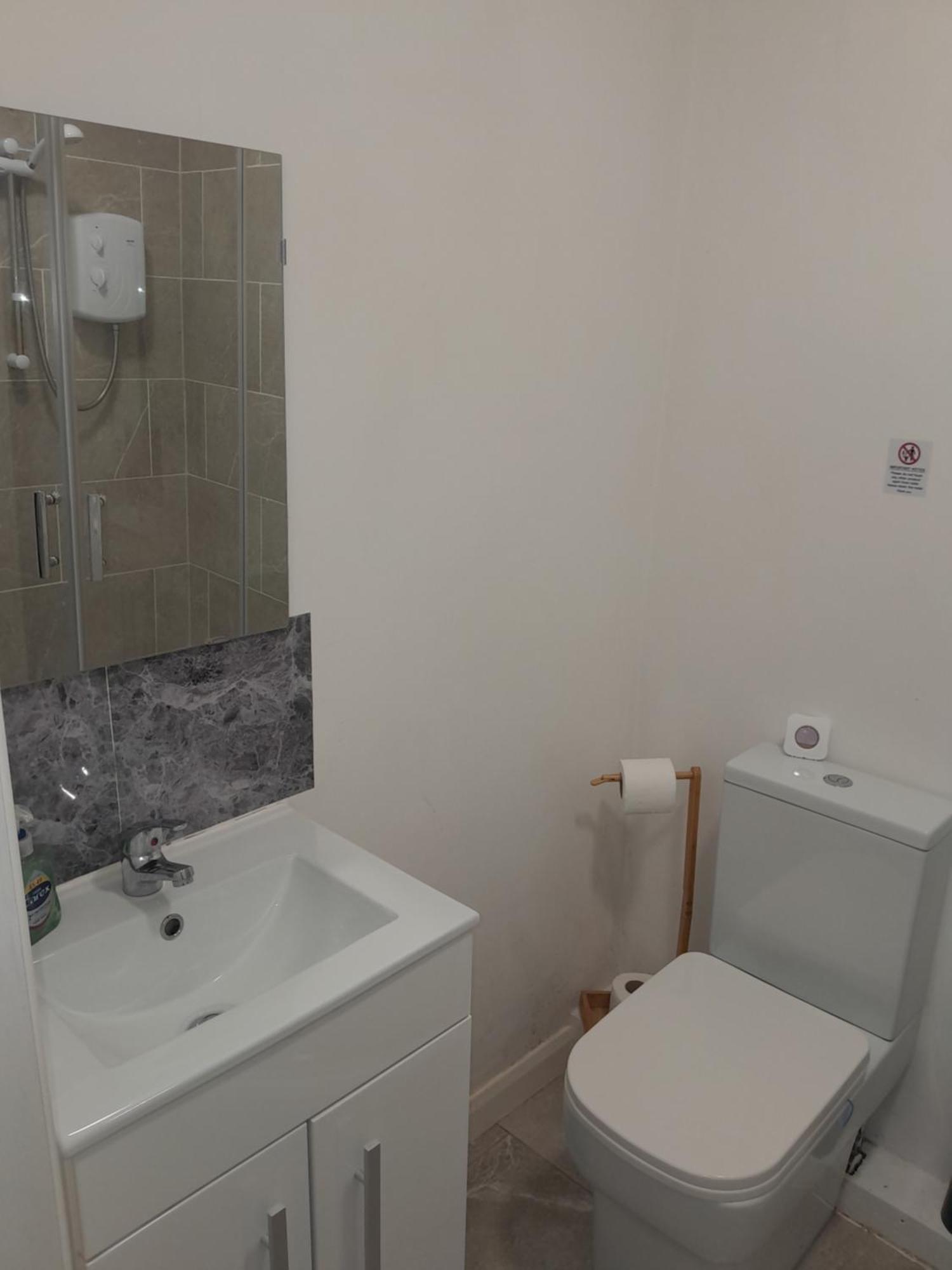 The Broadway Rooms Leicester Ngoại thất bức ảnh