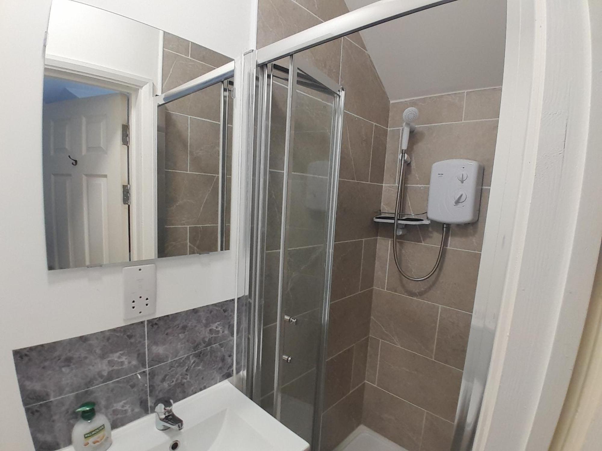 The Broadway Rooms Leicester Ngoại thất bức ảnh